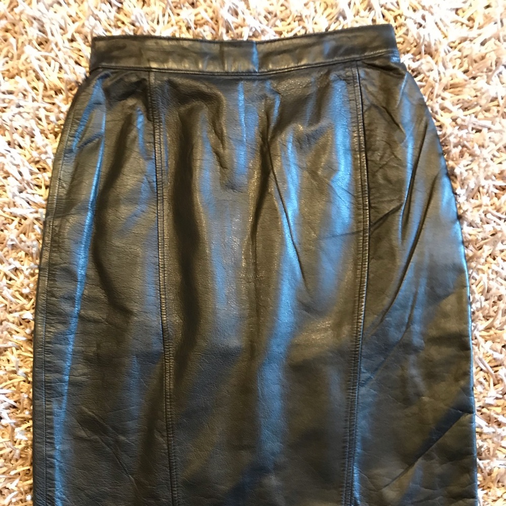 Genuine Leather Skirt size 7/8